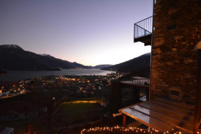 Casa di campagna Rosina con piscina e vista lago